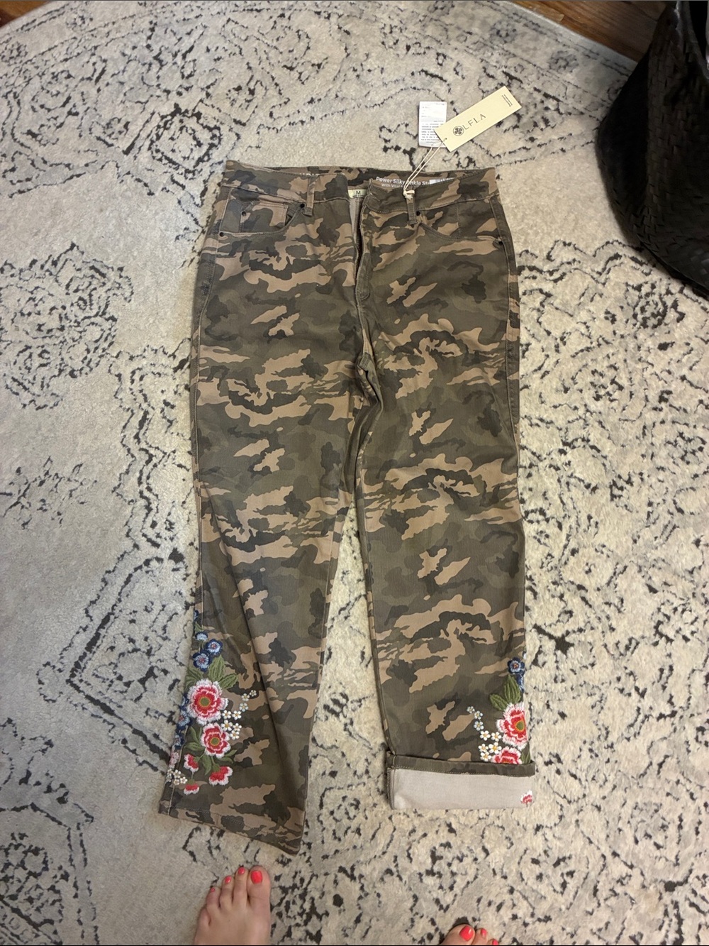 Laurie Felt Green Brown Camo Crop Pants with Floral Embroidery - Picture 7 of 9